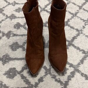 Steve Madden Rich Brown Ankle Booties